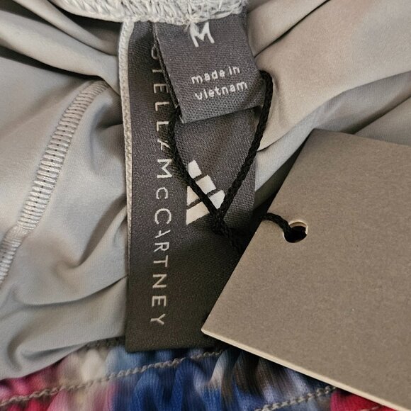 Adidas by Stella McCarthy Women's shorts size medium - Picture 4 of 7